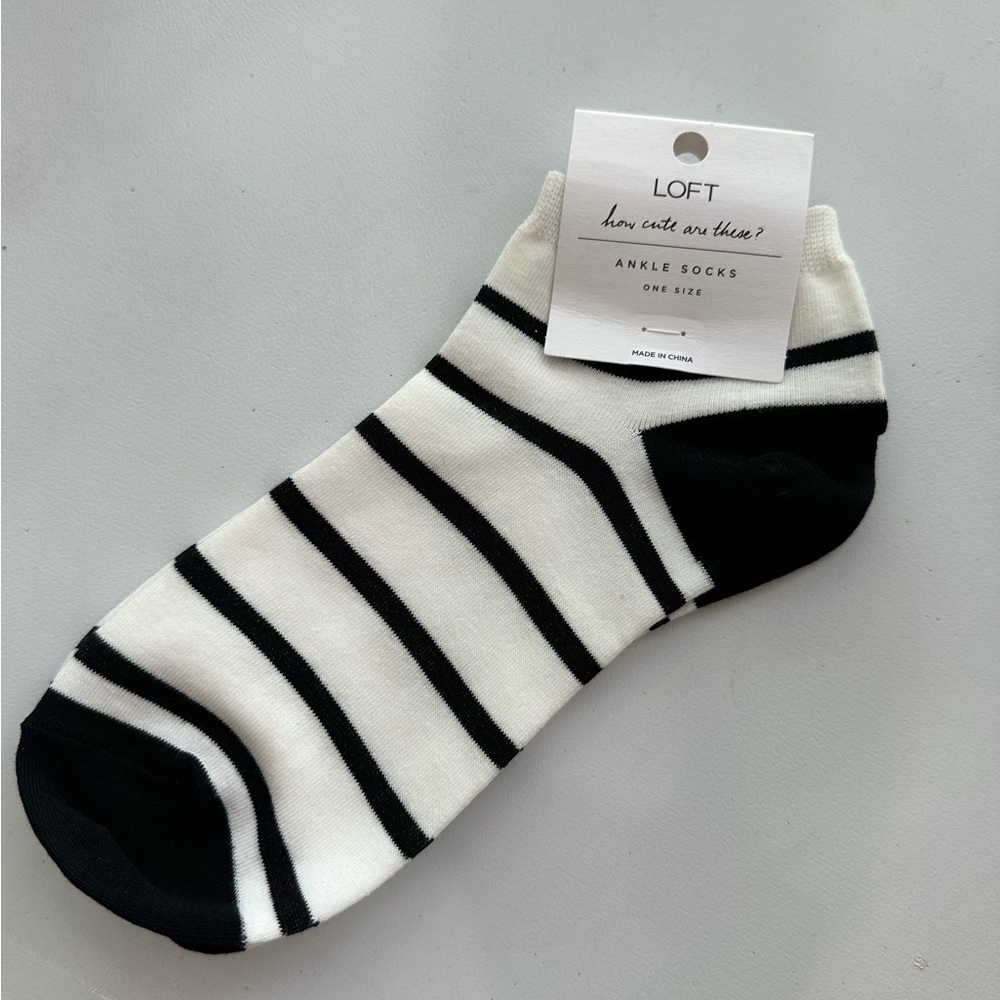 LOFT Black and White Striped Casual Socks